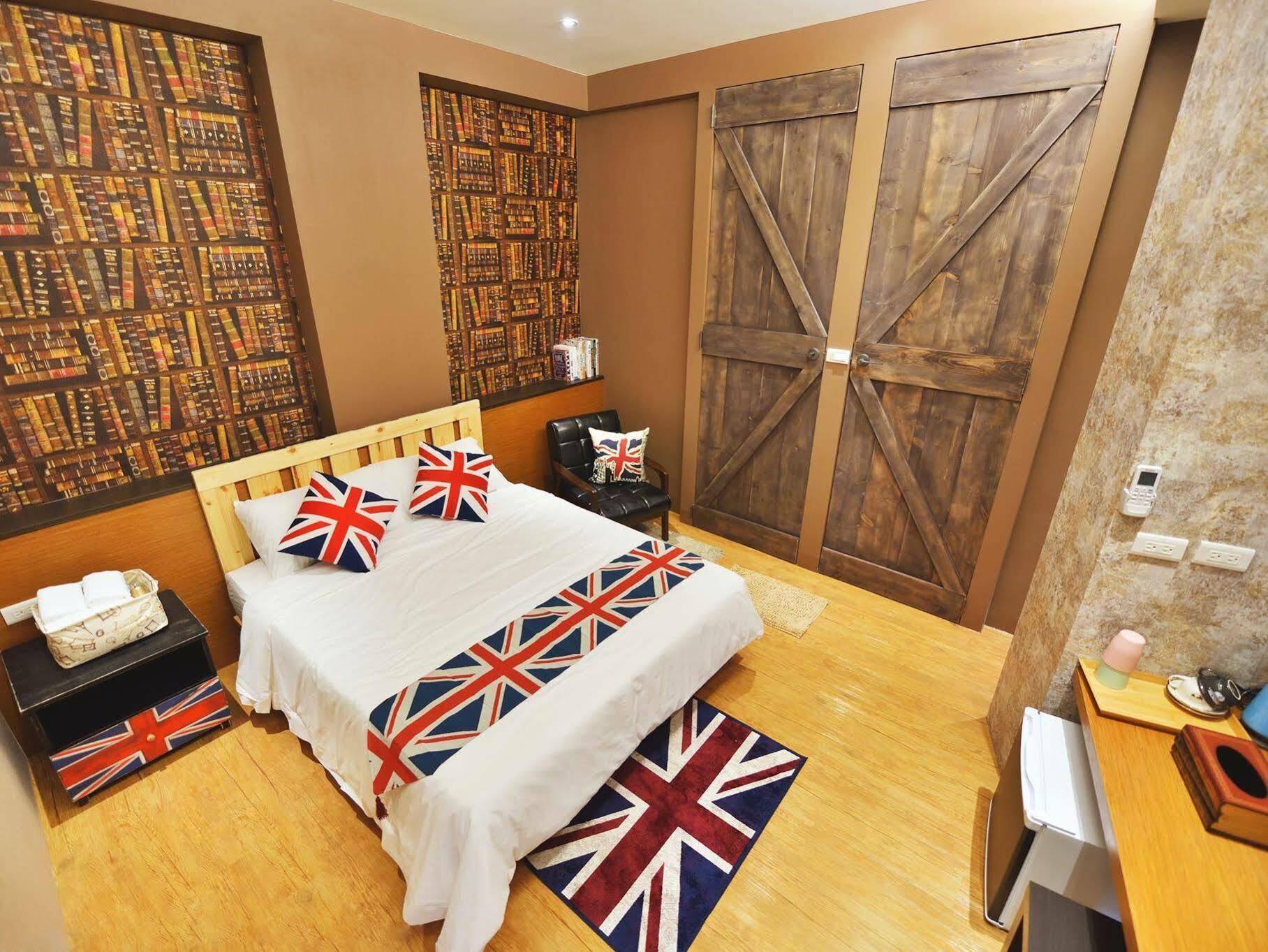 Owl Inn Tajnan Kültér fotó